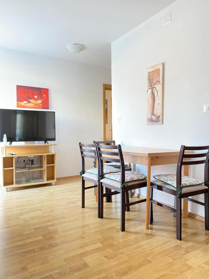 D.O.O. Yury Apartment トロギール エクステリア 写真